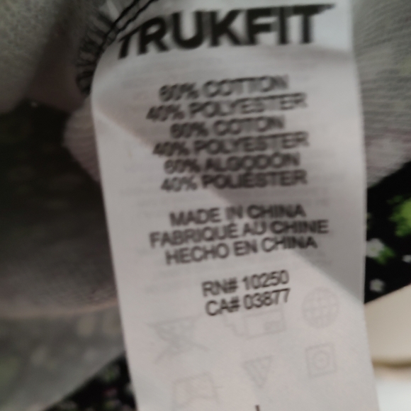 NWT. Tunic length hooded jacket. New with Tags. Size Large. - Picture 6 of 12